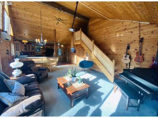 1415 N ALVORD Ln, Otis, OR 97368