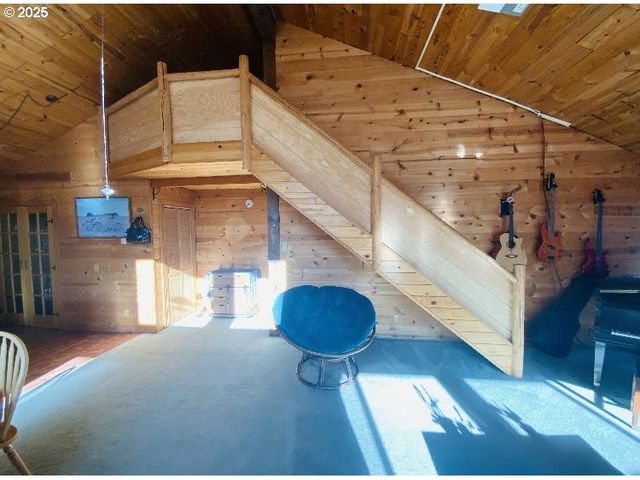 1415 N ALVORD Ln, Otis, OR 97368