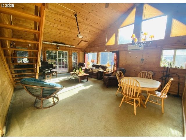 1415 N ALVORD Ln, Otis, OR 97368