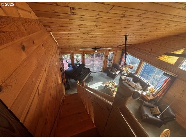 1415 N ALVORD Ln, Otis, OR 97368