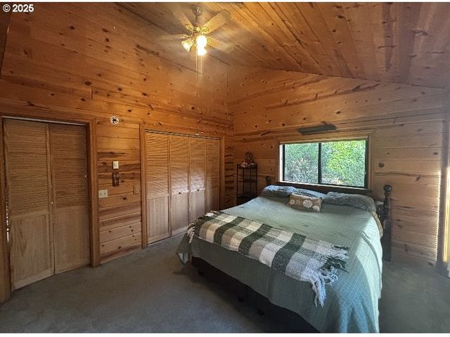 1415 N ALVORD Ln, Otis, OR 97368