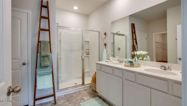 5439 Sipsey Way, Olive Branch, MS 38654