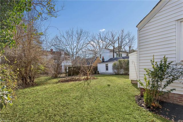 708 Monumental AVE, Williamsburg, VA 23185