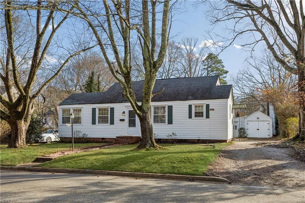 708 Monumental AVE, Williamsburg, VA 23185