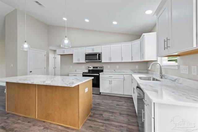 1689 Oak Drive, Gulf Breeze, FL 32563