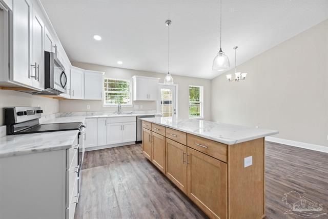 1689 Oak Drive, Gulf Breeze, FL 32563