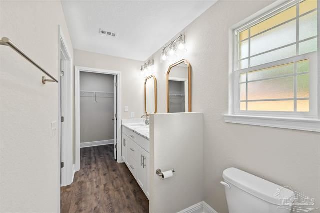 1689 Oak Drive, Gulf Breeze, FL 32563