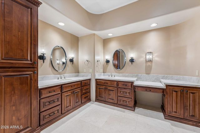 36021 N MEANDER Way, Carefree, AZ 85377