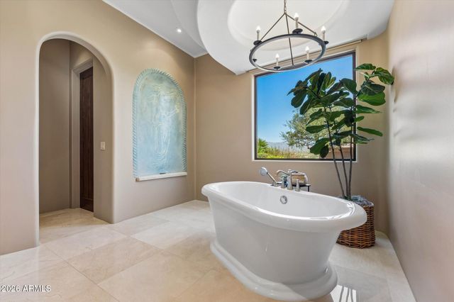 36021 N MEANDER Way, Carefree, AZ 85377