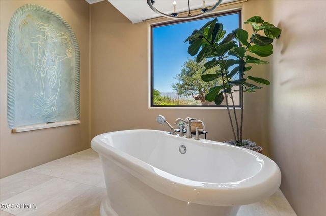 36021 N MEANDER Way, Carefree, AZ 85377