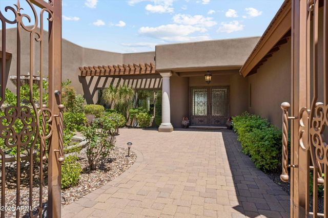 36021 N MEANDER Way, Carefree, AZ 85377
