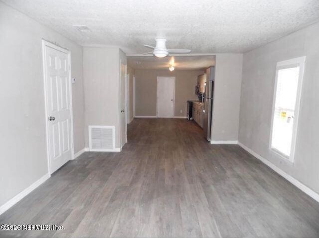 8140 MARINER Street, Jacksonville, FL 32220