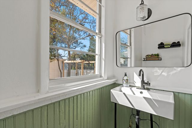 33 Cincinnati Ave., St Augustine, FL 32084