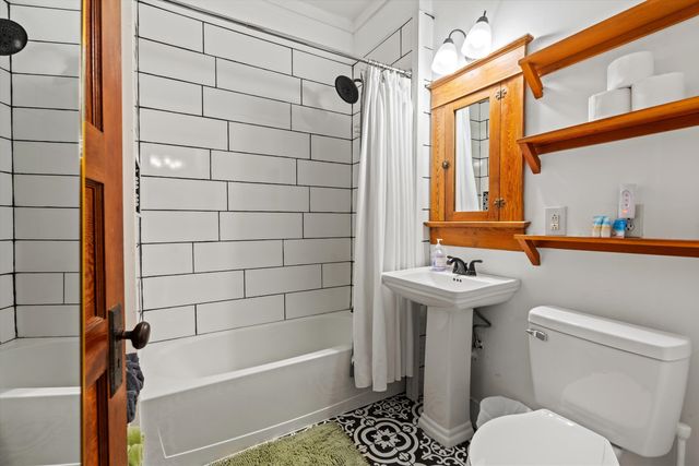 33 Cincinnati Ave., St Augustine, FL 32084