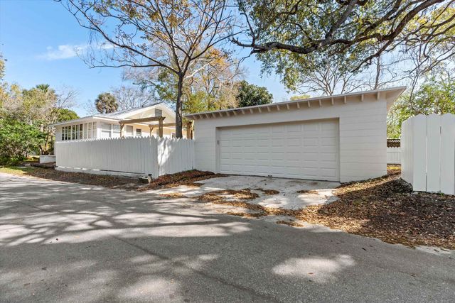 33 Cincinnati Ave., St Augustine, FL 32084