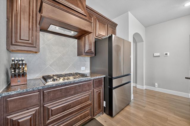 4828 Hazy Hollow Lane, Crowley, TX 76036
