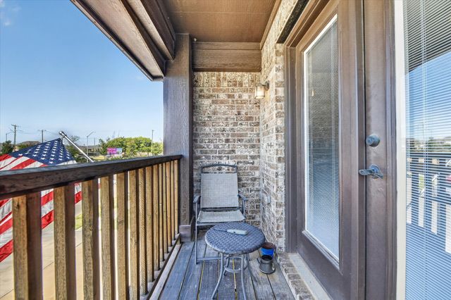 4828 Hazy Hollow Lane, Crowley, TX 76036