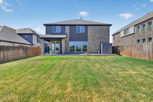 4828 Hazy Hollow Lane, Crowley, TX 76036