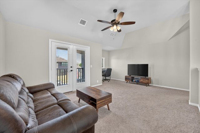 4828 Hazy Hollow Lane, Crowley, TX 76036