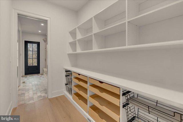 385 PORT ROYAL AVE, Philadelphia, PA 19128