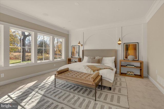 385 PORT ROYAL AVE, Philadelphia, PA 19128