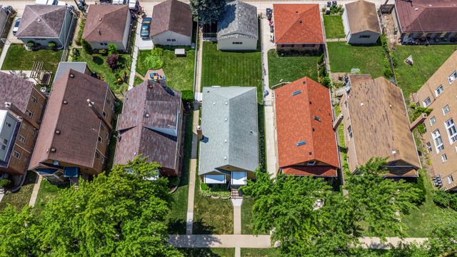 3734 Oak Park Avenue, Berwyn, IL 60402