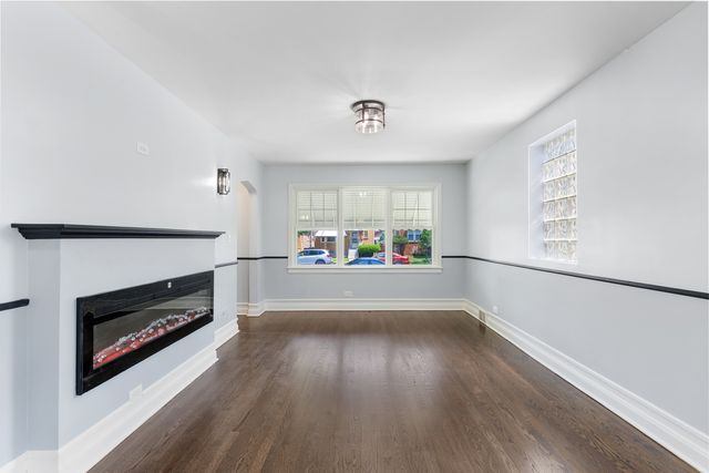 3734 Oak Park Avenue, Berwyn, IL 60402