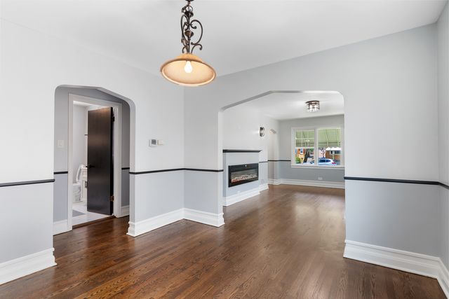 3734 Oak Park Avenue, Berwyn, IL 60402