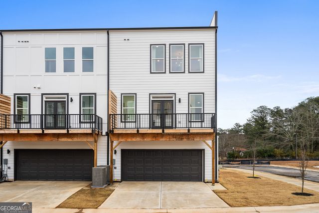 1046 Brookglynn Trace, Decatur, GA 30032