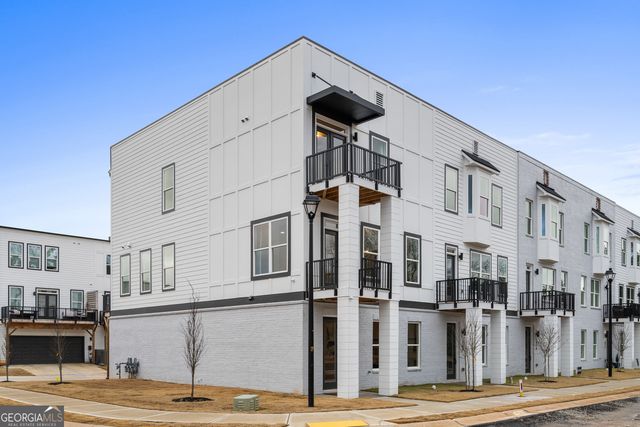 1046 Brookglynn Trace, Decatur, GA 30032