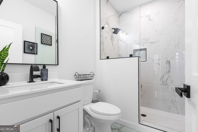 1046 Brookglynn Trace, Decatur, GA 30032