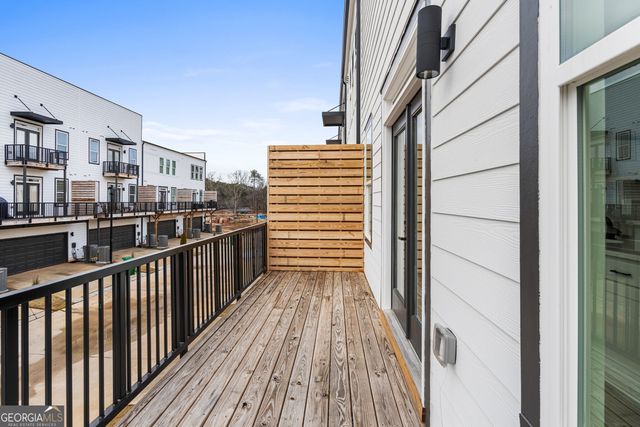 1046 Brookglynn Trace, Decatur, GA 30032