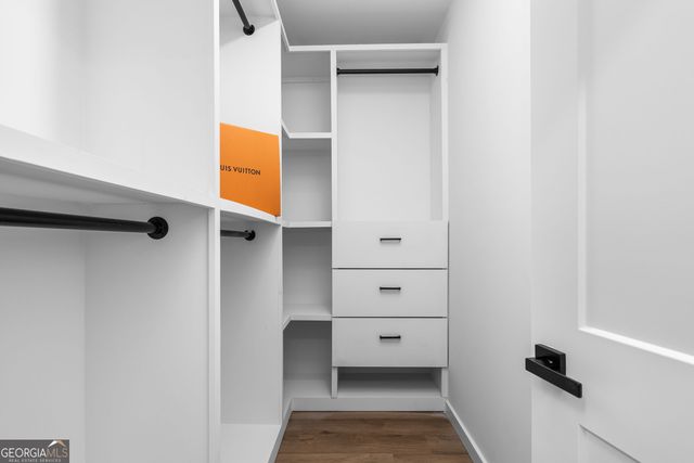 1046 Brookglynn Trace, Decatur, GA 30032