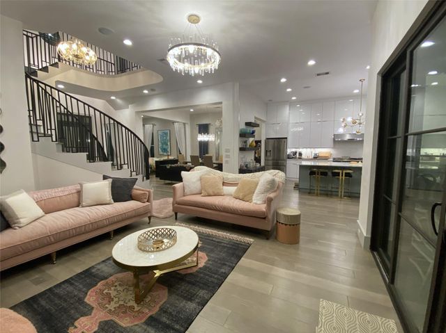 4043 Tartan Lane, Houston, TX 77025