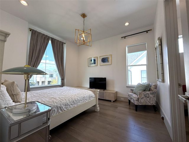 4043 Tartan Lane, Houston, TX 77025
