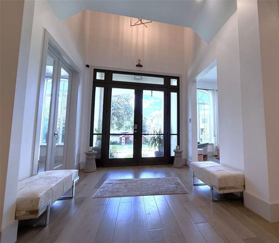 4043 Tartan Lane, Houston, TX 77025