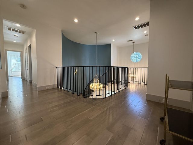 4043 Tartan Lane, Houston, TX 77025