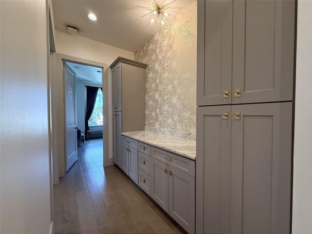 4043 Tartan Lane, Houston, TX 77025