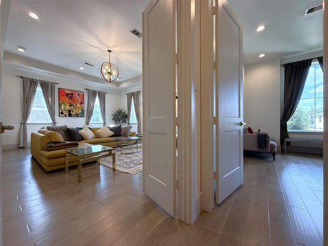 4043 Tartan Lane, Houston, TX 77025
