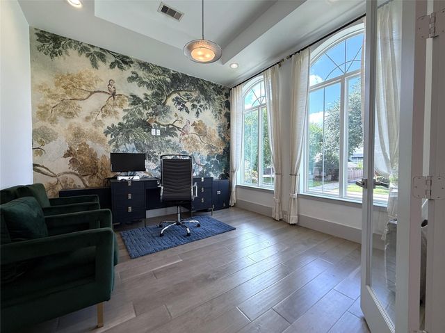 4043 Tartan Lane, Houston, TX 77025