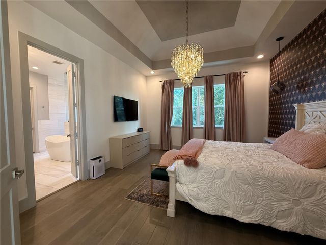 4043 Tartan Lane, Houston, TX 77025