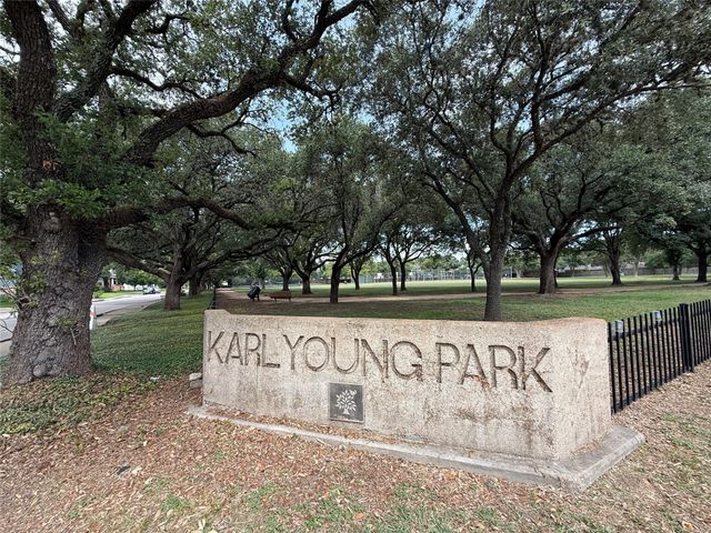 4043 Tartan Lane, Houston, TX 77025