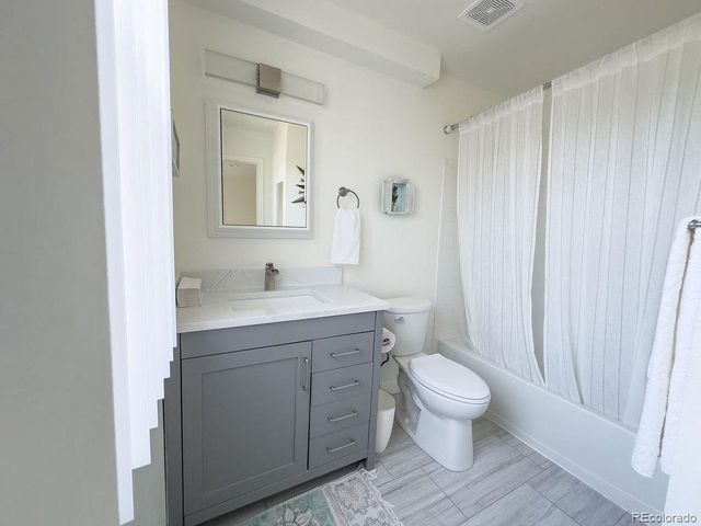 19163 E Wyoming Dr 105, Aurora, CO 80017