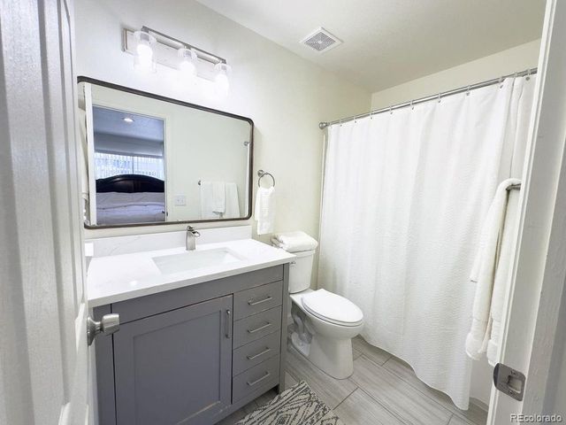 19163 E Wyoming Dr 105, Aurora, CO 80017