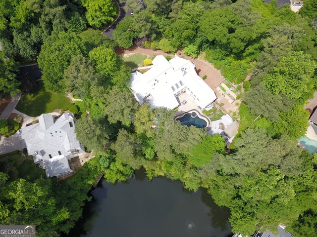10 Quarry Lake Court, Atlanta, GA 30342