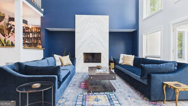 10 Quarry Lake Court, Atlanta, GA 30342