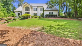 10 Quarry Lake Court, Atlanta, GA 30342