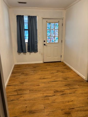 1111 Agutha, Dothan, AL 36301