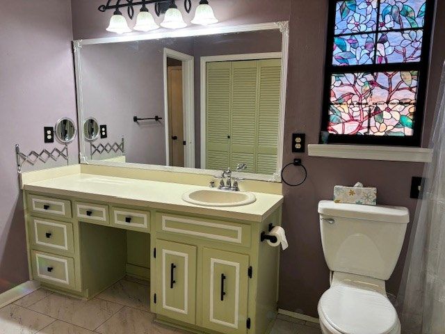 1111 Agutha, Dothan, AL 36301