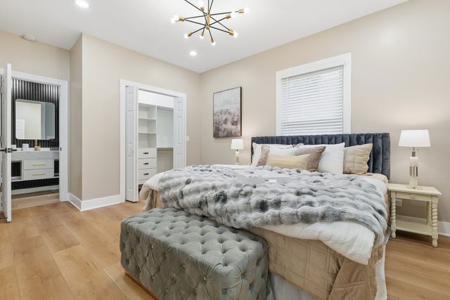 10735 S Prospect Avenue, Chicago, IL 60643